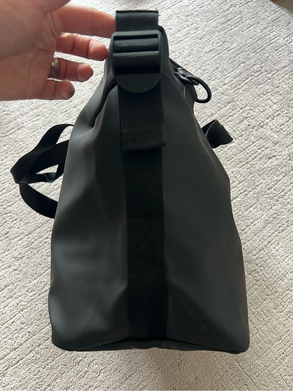 Rains Hilo Weekend Bag